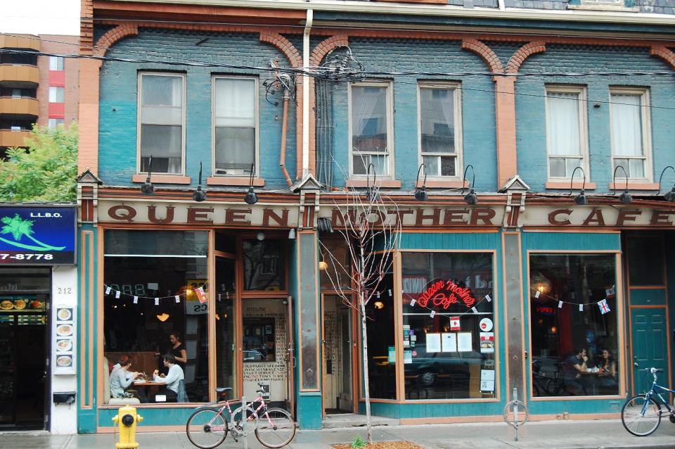 Plant Condos – Queen West 3 Storey Sky Towns