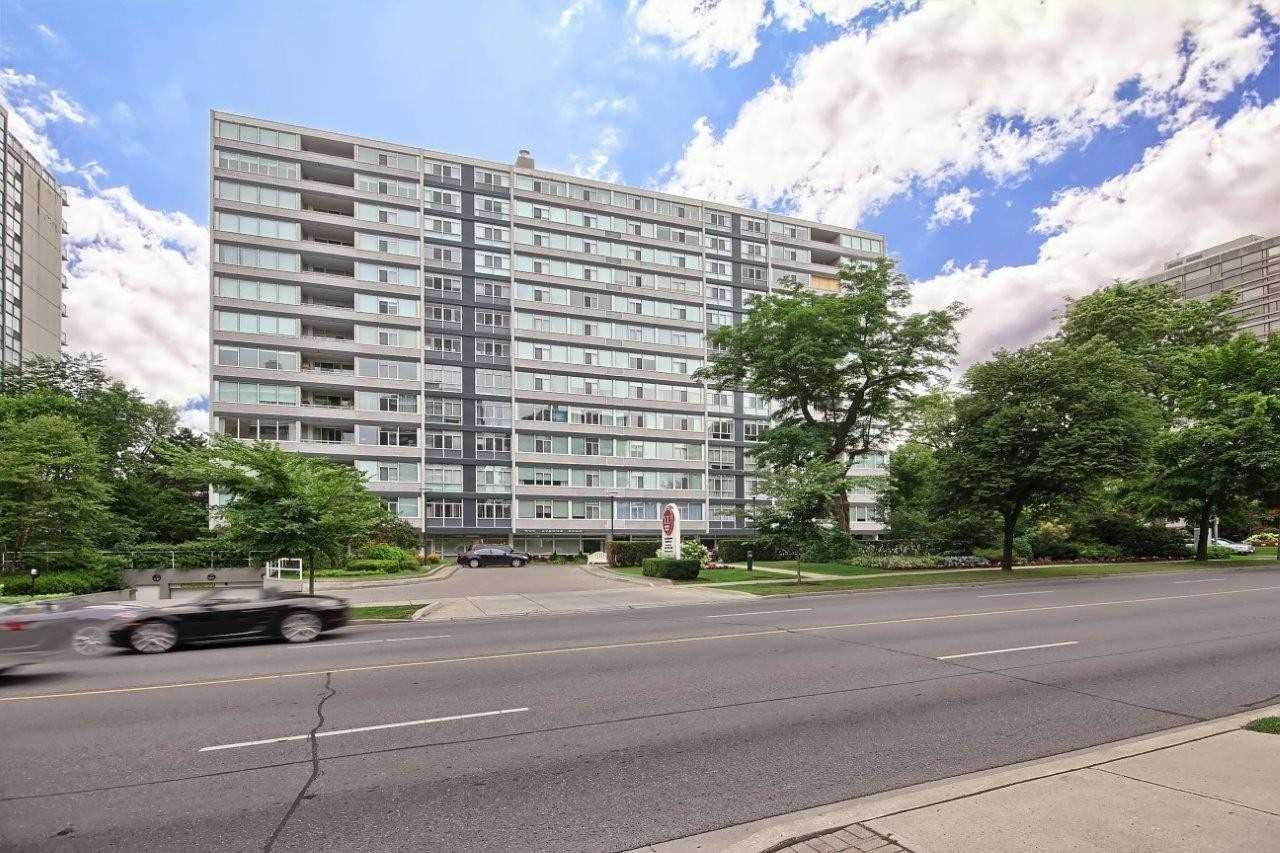 500 Avenue Road Condos – 500 Avenue Rd