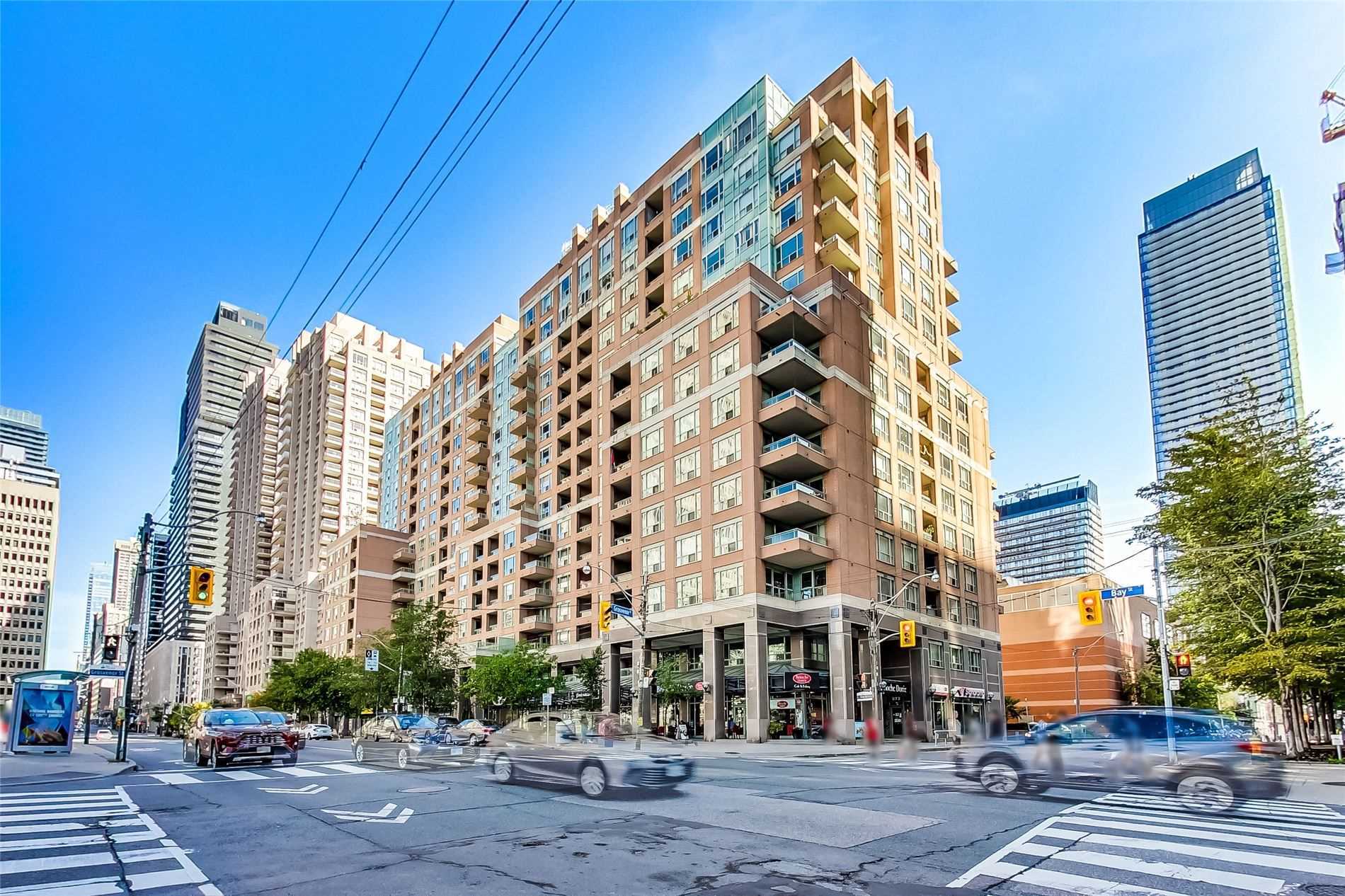 Allegro at Opera Place – 887 Bay St