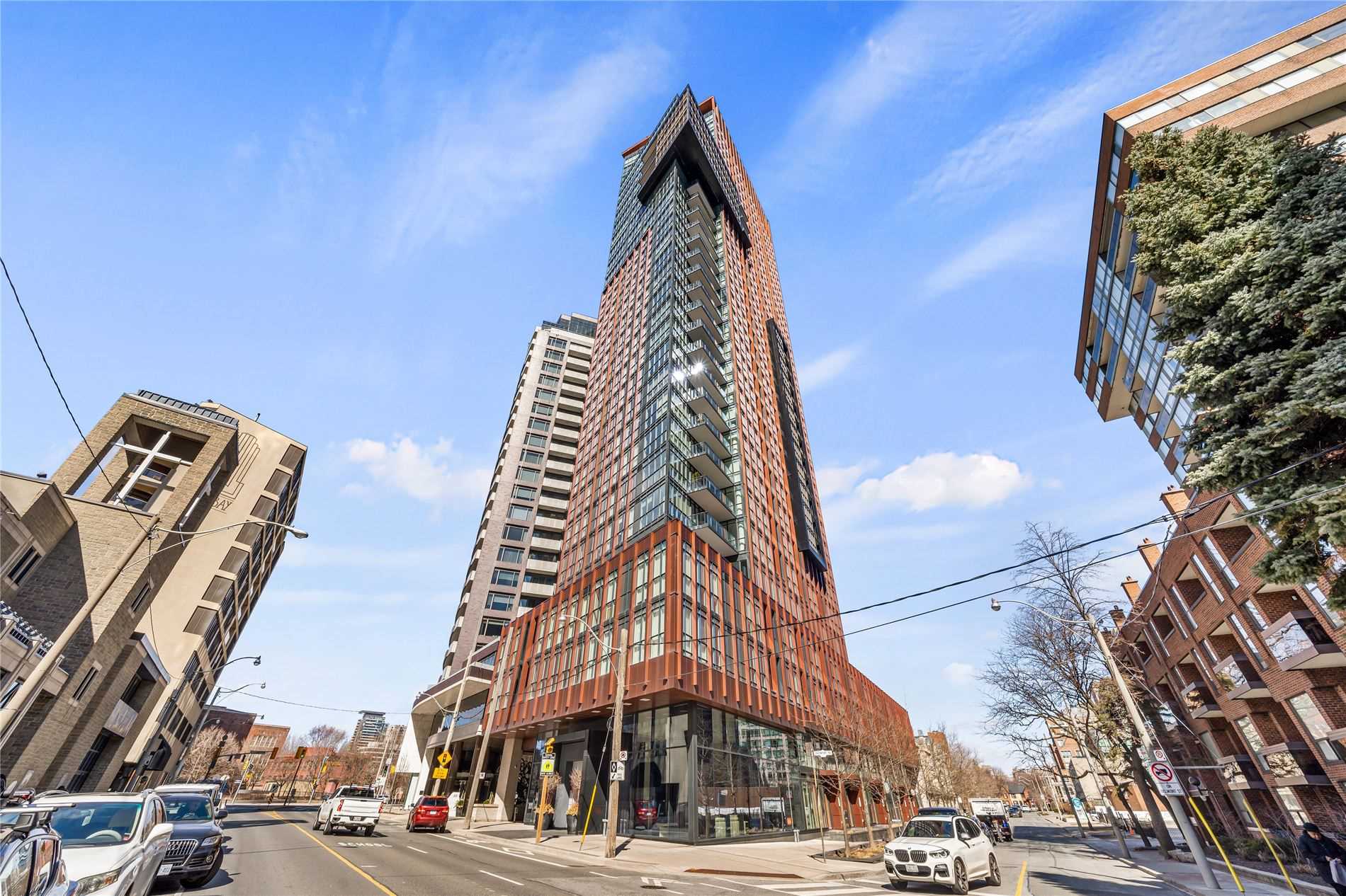 The Yorkville Condominiums – 32 Davenport Rd