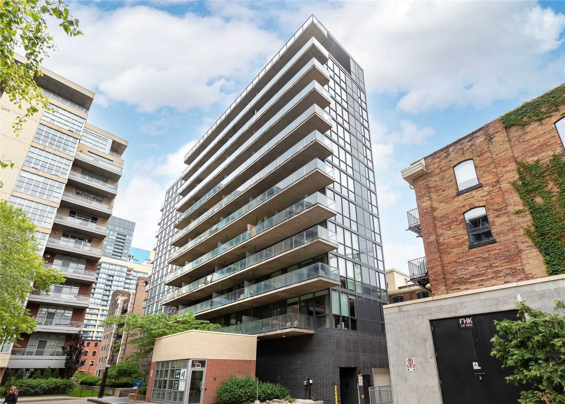 Victory Condos – 478 King St W