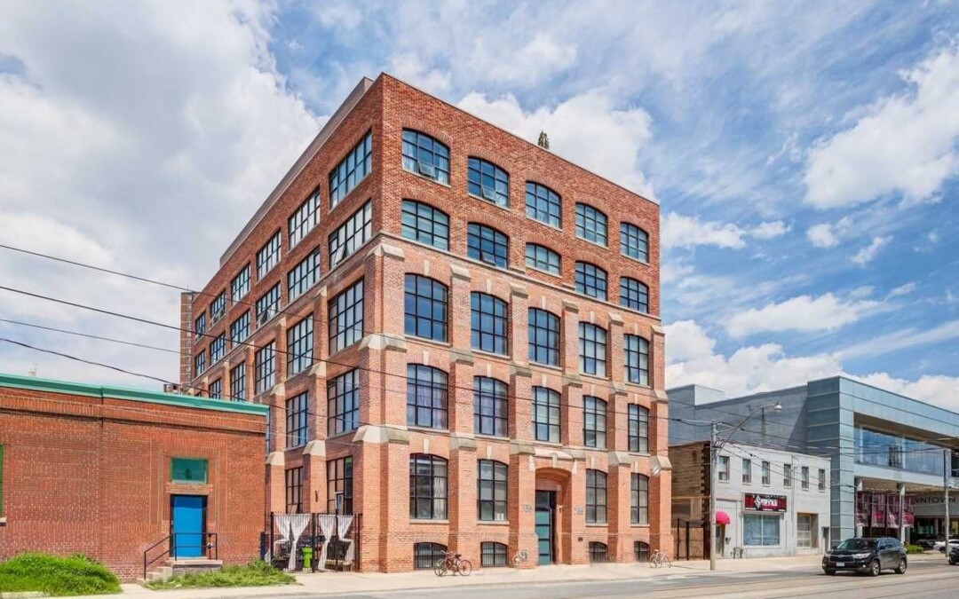 Tannery Lofts – 736 Dundas St E